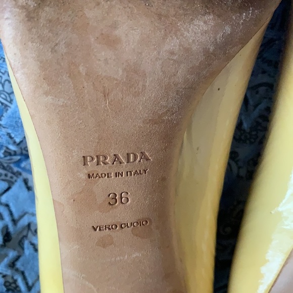 Prada Heels - Picture 16 of 16